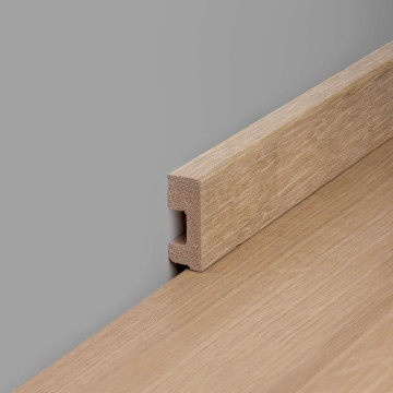 GOLVLIST M38HO VIT EK 15X38X2000MM